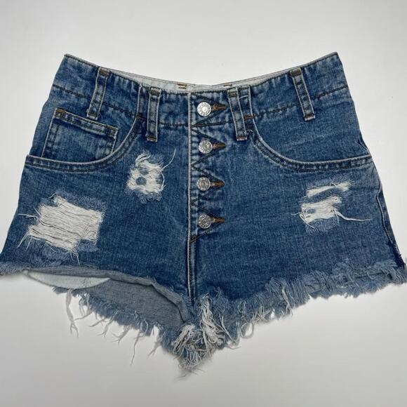GUESS Vintage 90's High Waist Denim Shorts - Picture 1 of 4